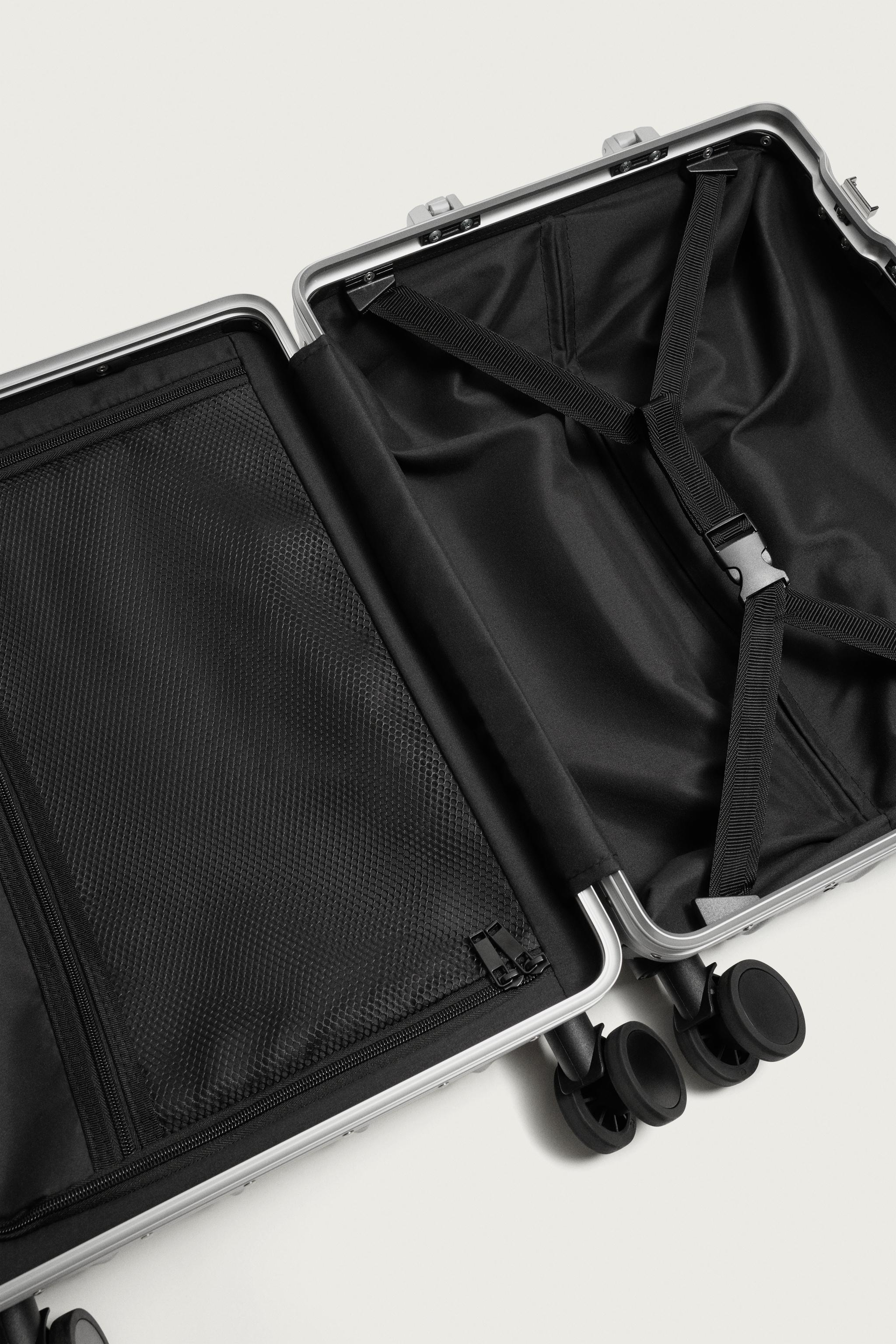 VALISE DE VOYAGE